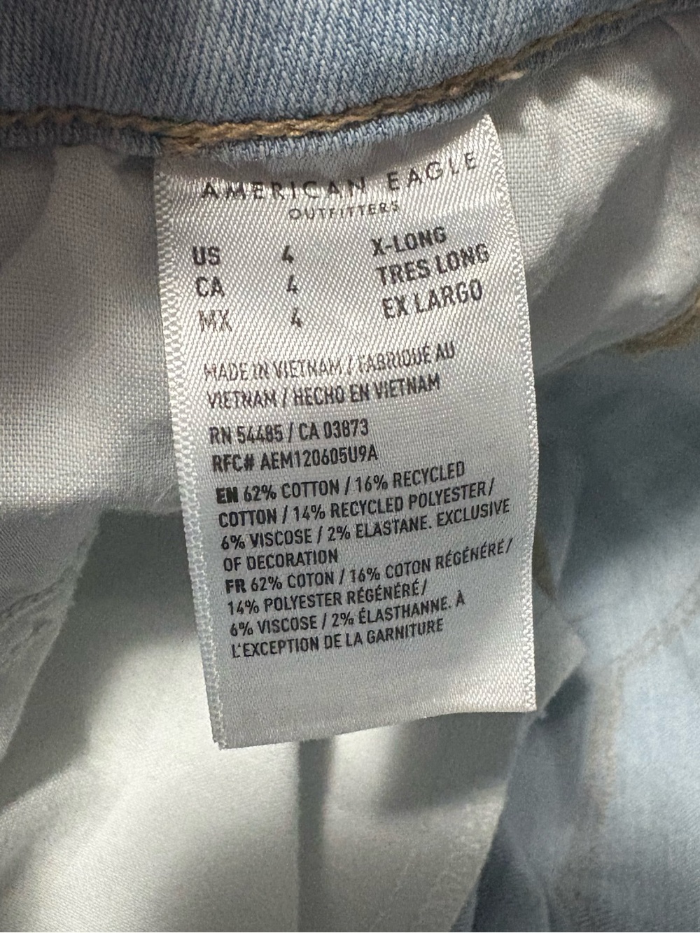 American Eagle AE Light Wash Skinny Jeans Size L X-Long size 4